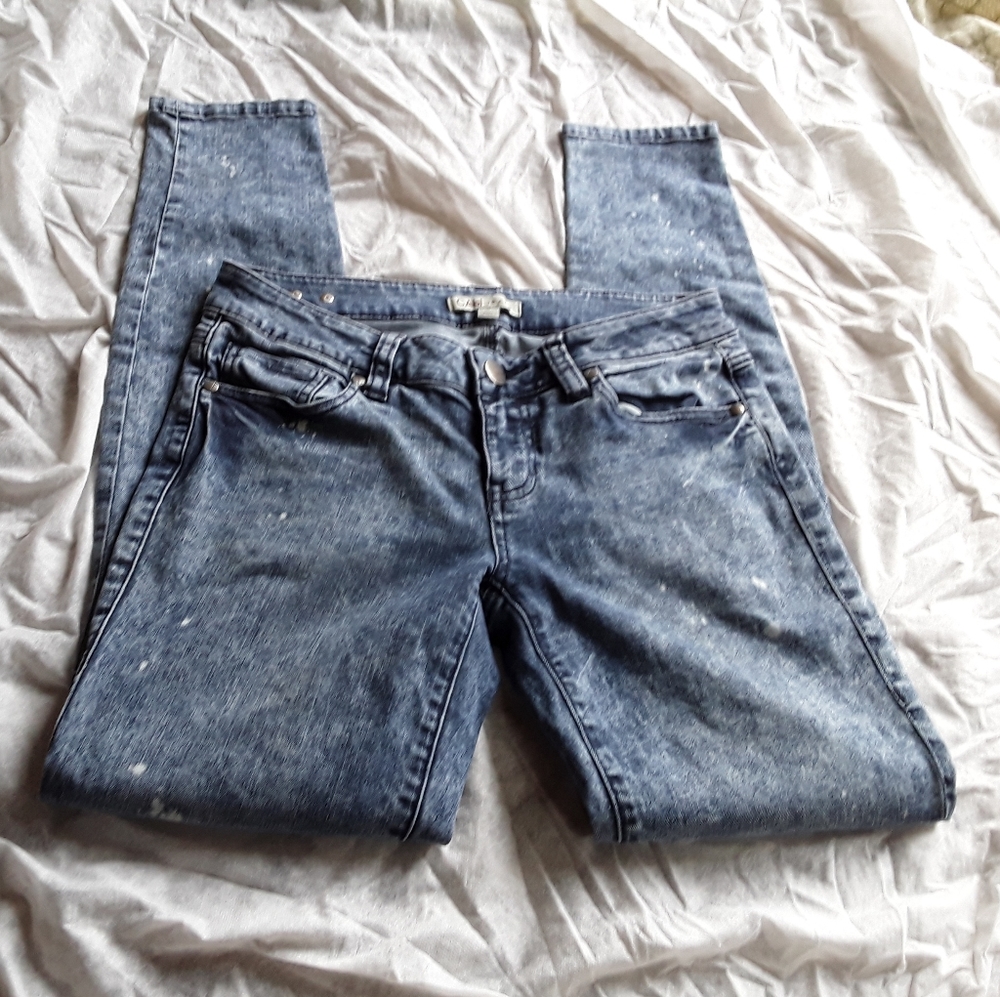 Cabi Constellation Paint Splatter Skinny Jeans - Picture 8 of 11